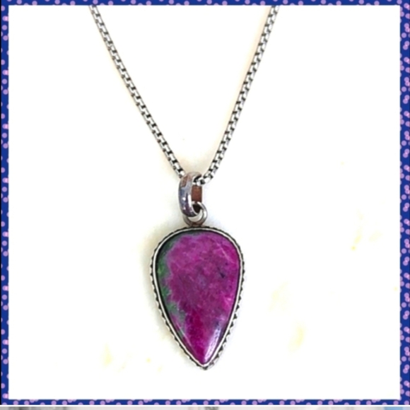 Jewelry - Vintage Sterling Silver Chain & Setting Purple Ruby Zoisite Teardrop necklace